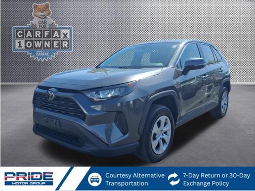 2022 Toyota RAV4 LE
