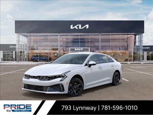 2025 Kia K5 LXS