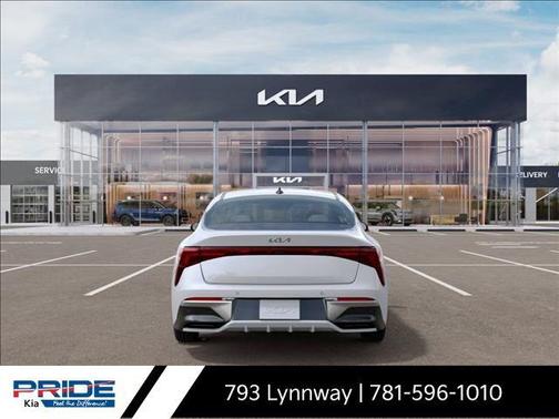 2025 Kia K5 LXS