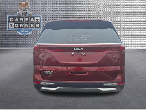 2024 Kia Carnival SX
