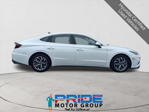 2023 Hyundai SONATA SEL
