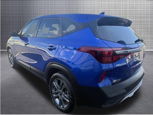 2023 Kia Seltos LX