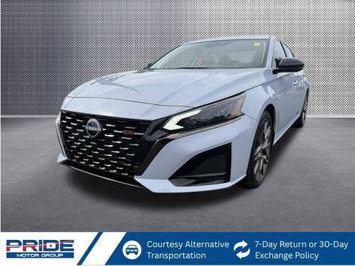 2023 Nissan Altima 2.0 SR