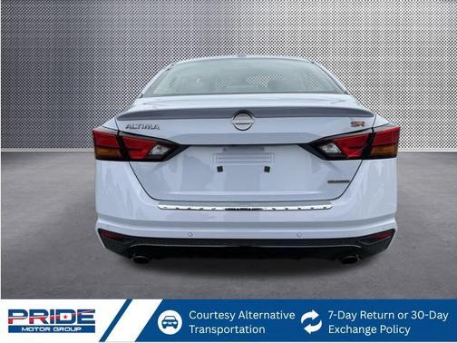 2023 Nissan Altima 2.0 SR
