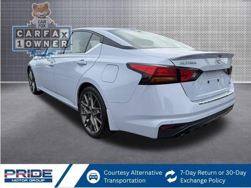 2023 Nissan Altima 2.0 SR