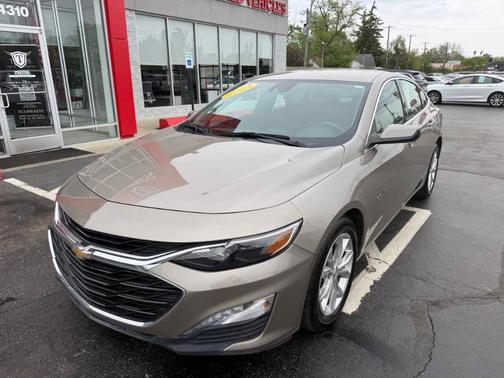 Gray 2023 Chevrolet Malibu LT