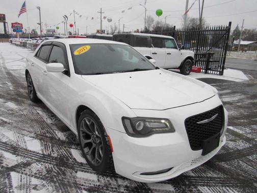 2017 Chrysler 300 S