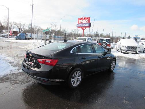 2025 Chevrolet Malibu LT