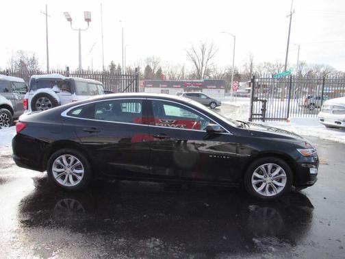 2025 Chevrolet Malibu LT