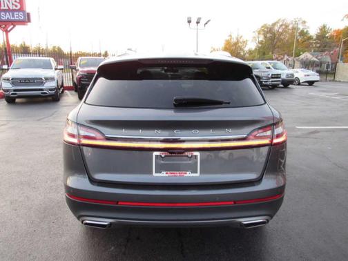 2022 Lincoln Nautilus Reserve