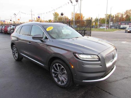 2022 Lincoln Nautilus Reserve