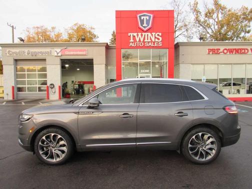 2022 Lincoln Nautilus Reserve