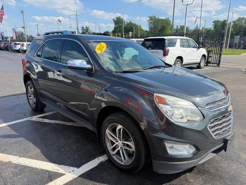 Gray 2017 Chevrolet Equinox Premier