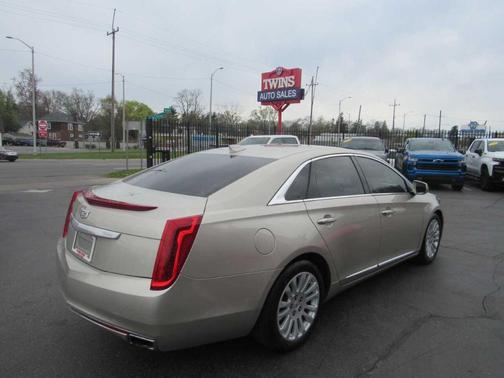 2016 Cadillac XTS Luxury Collection
