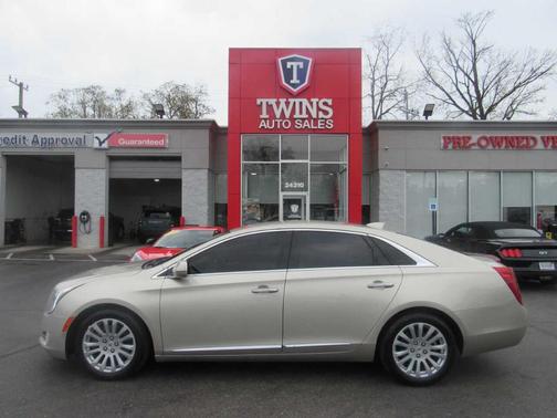 2016 Cadillac XTS Luxury Collection