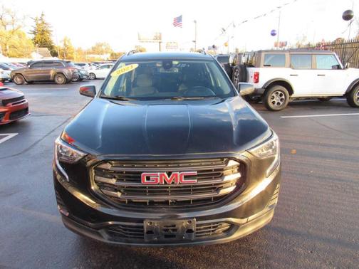 2021 GMC Terrain SLE