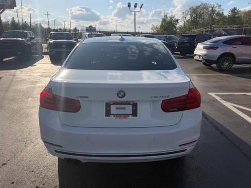 White 2016 BMW 328 i xDrive SULEV