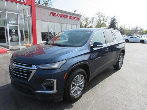 2022 Chevrolet Traverse LT Cloth
