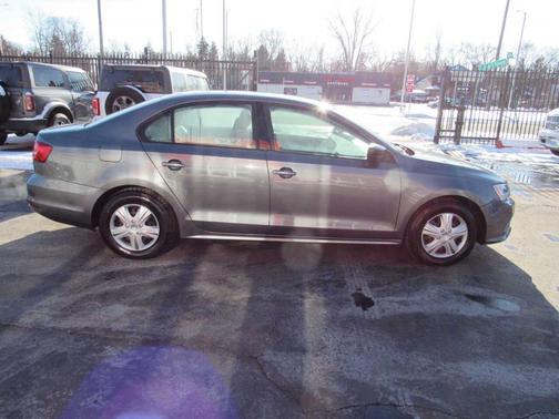 2015 Volkswagen Jetta 2.0L S