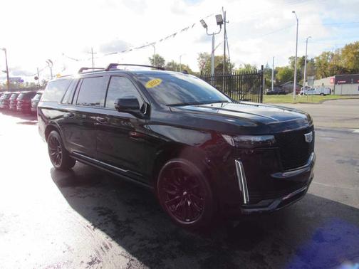 2021 Cadillac Escalade ESV Sport Platinum