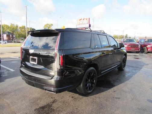 2021 Cadillac Escalade ESV Sport Platinum