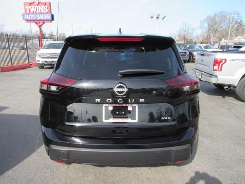 2024 Nissan Rogue S