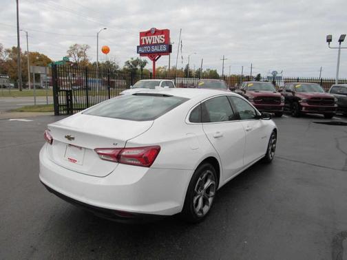 2021 Chevrolet Malibu LT
