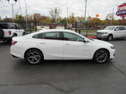 2021 Chevrolet Malibu LT