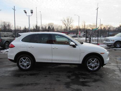 2012 Porsche Cayenne S