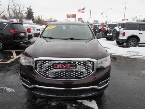 2017 GMC Acadia Denali