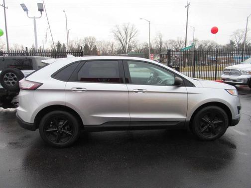2017 Ford Edge SE