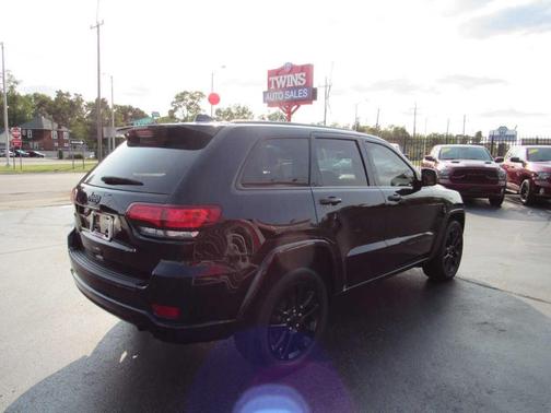 2020 Jeep Grand Cherokee Altitude