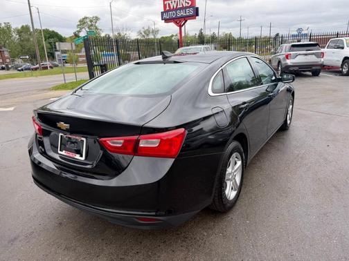 Black 2020 Chevrolet Malibu 1LS