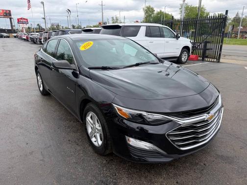 Black 2020 Chevrolet Malibu 1LS