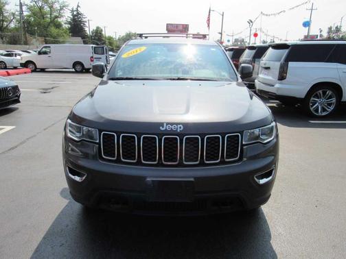2017 Jeep Grand Cherokee Laredo