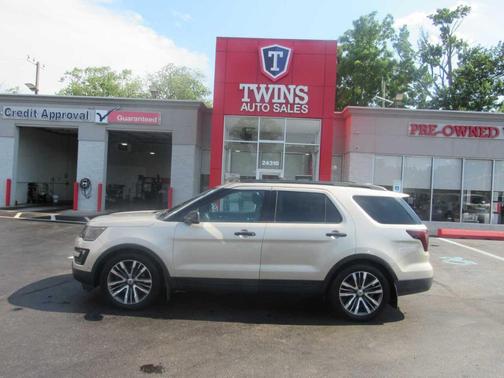 2017 Ford Explorer Platinum