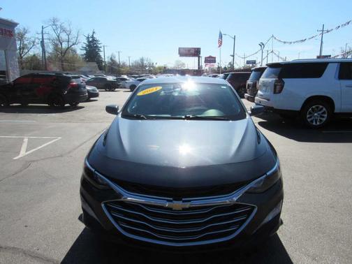 2021 Chevrolet Malibu LT
