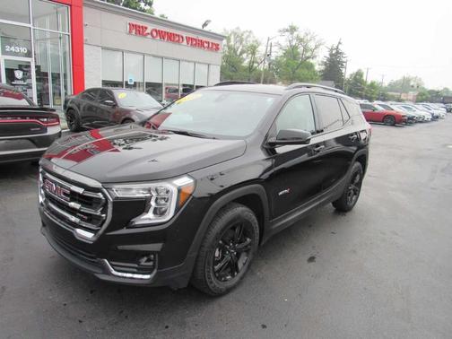 2023 GMC Terrain AT4