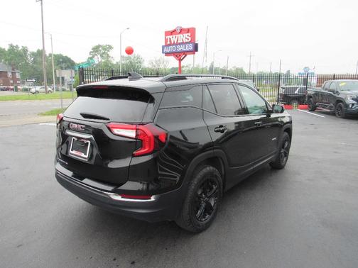 2023 GMC Terrain AT4
