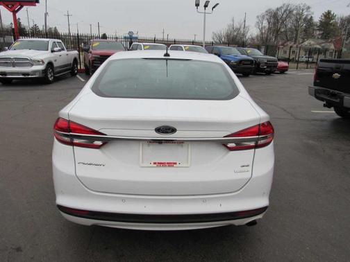 2017 Ford Fusion SE