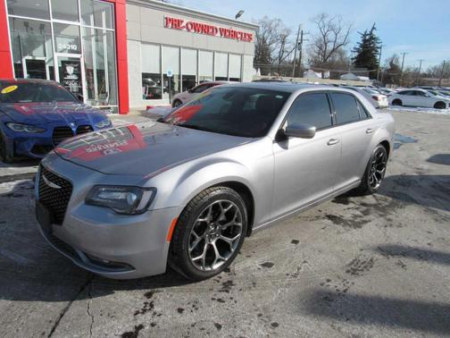 2017 Chrysler 300 S