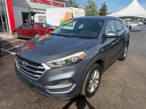 Coliseum Grey 2017 Hyundai TUCSON SE