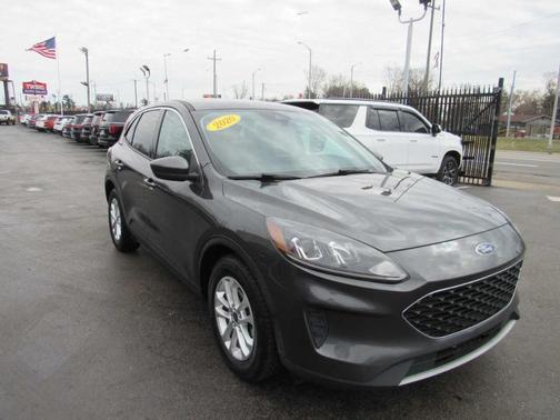 Silver 2020 Ford Escape SE