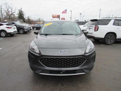 Silver 2020 Ford Escape SE