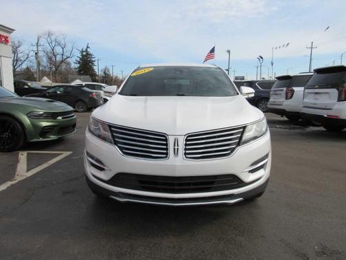 2015 Lincoln MKC Base