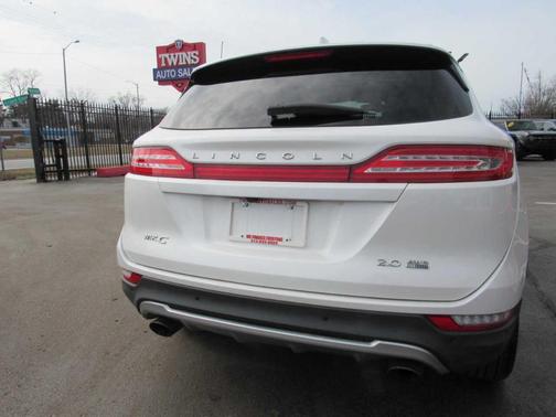2015 Lincoln MKC Base