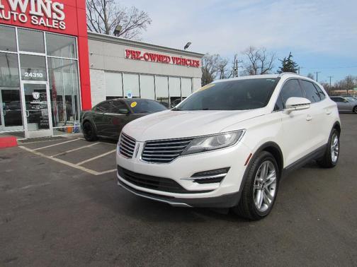 2015 Lincoln MKC Base