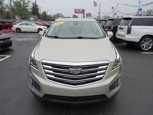 2017 Cadillac XT5 Luxury