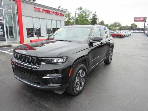 2023 Jeep Grand Cherokee 4xe Base