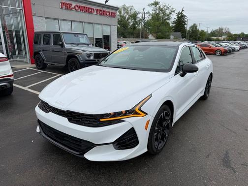 White 2023 Kia K5 GT-Line
